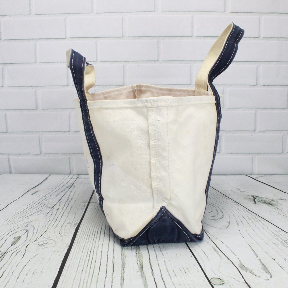LL Bean Cream Navy Women's Cotton Canvas Hand Bag - Picture 2 of 8